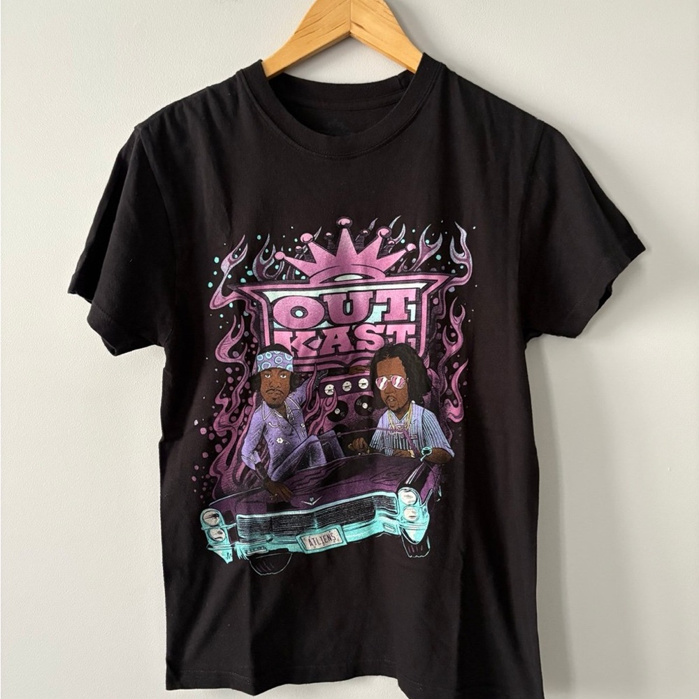 OutKast Atliens Graphic Design Tee Size Extra Small